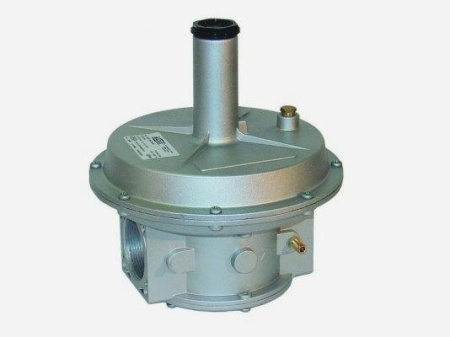 Регулятор давления газа Madas RC06 040