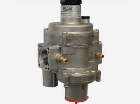 Регулятор давления газа Madas FBC04Z-CHR 110